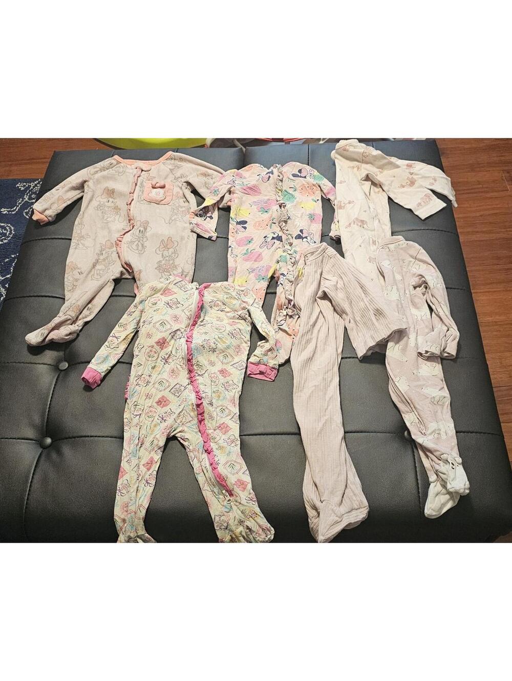 Baby girl 6 to 9 month sleepers pjs sleep n plays minnie mouse